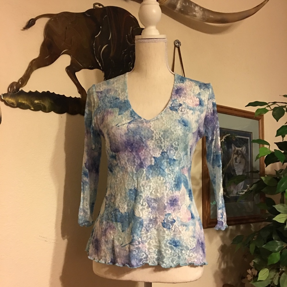 PO pastel tone lace lightweight stretch top